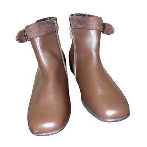 Comfort view ankle boots zip up